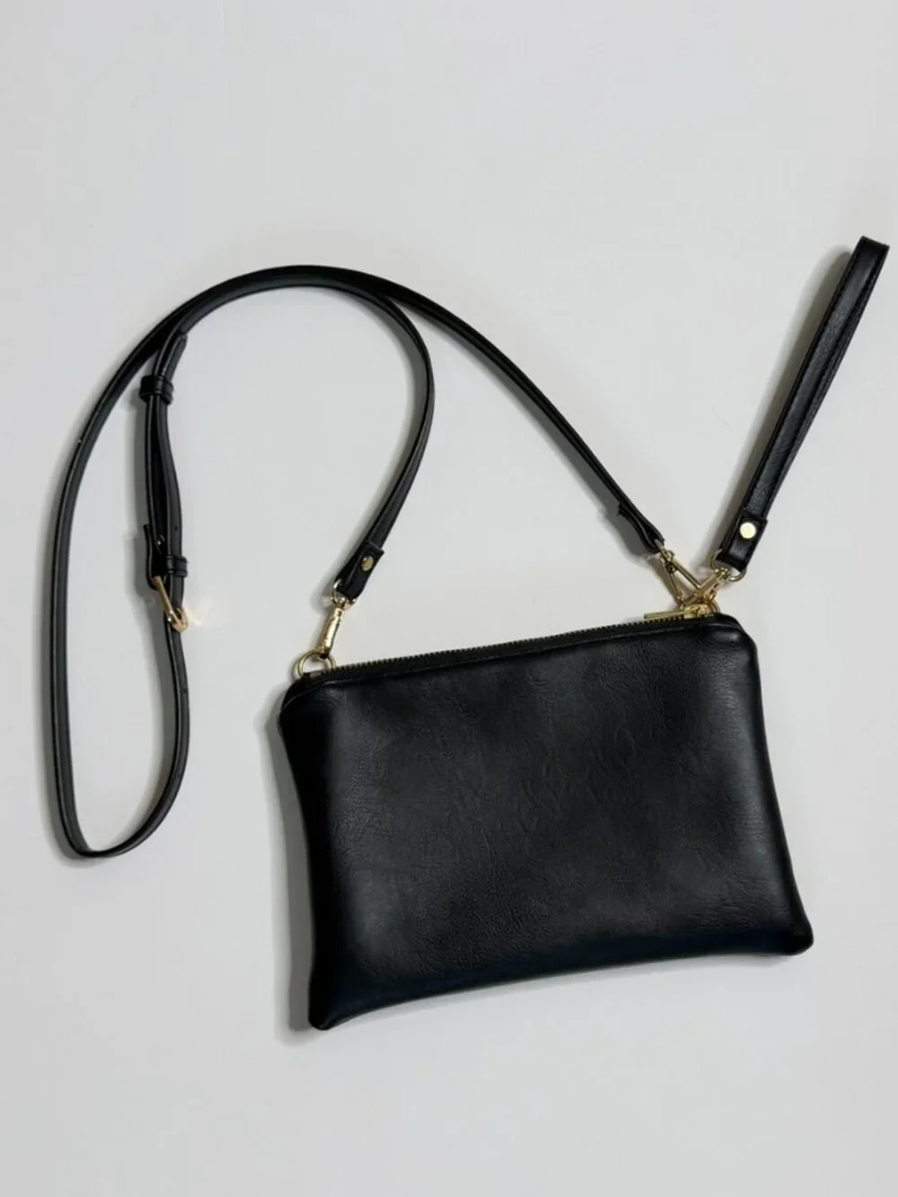 Black Vegan Leather Wristlet – Convertible Crossbody Wallet